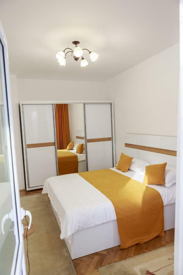 Strada Muresenilor - Savas Apartament 브라쇼브 외부 사진
